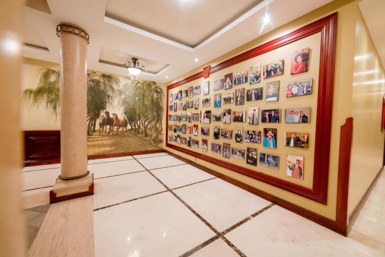 Grand Victoria Boutique Hotel Loja Exterior photo